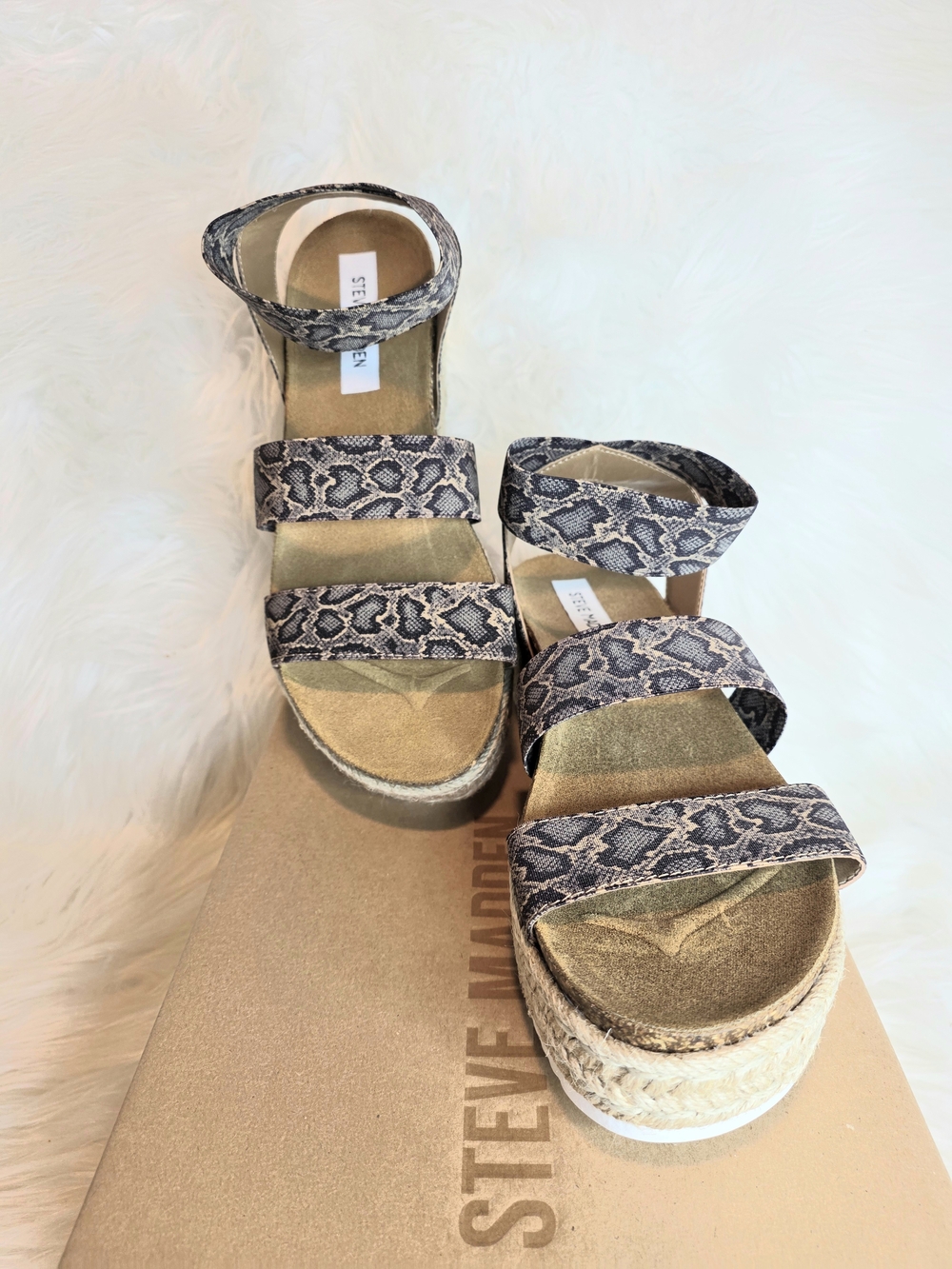 Steve Madden Blue Snake-Print Espadrille Wedges Sandals New Size 9